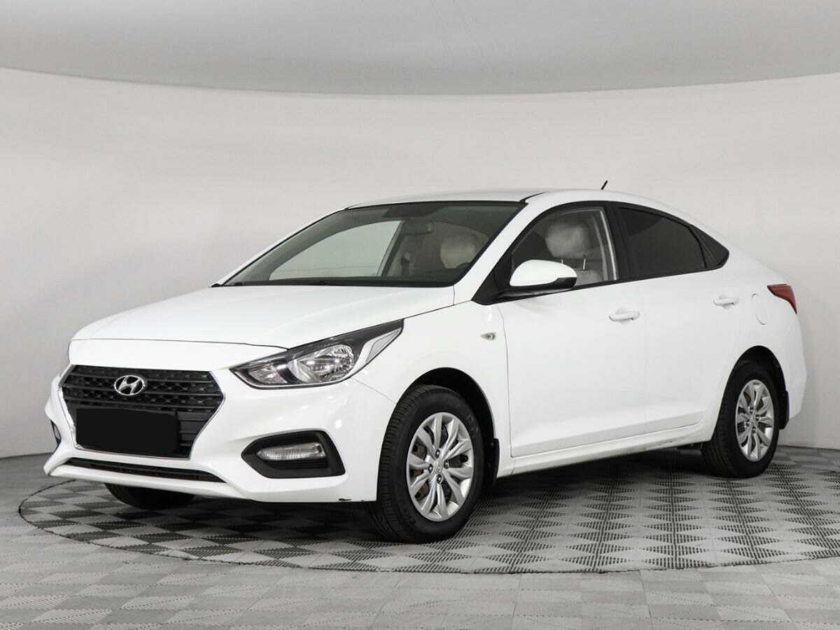 Hyundai Solaris 2017 года с пробегом. Посмотреть фото