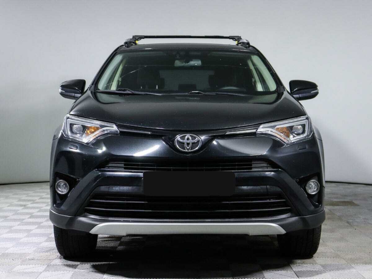 Toyota RAV4 2015 года с пробегом. Фото: #1