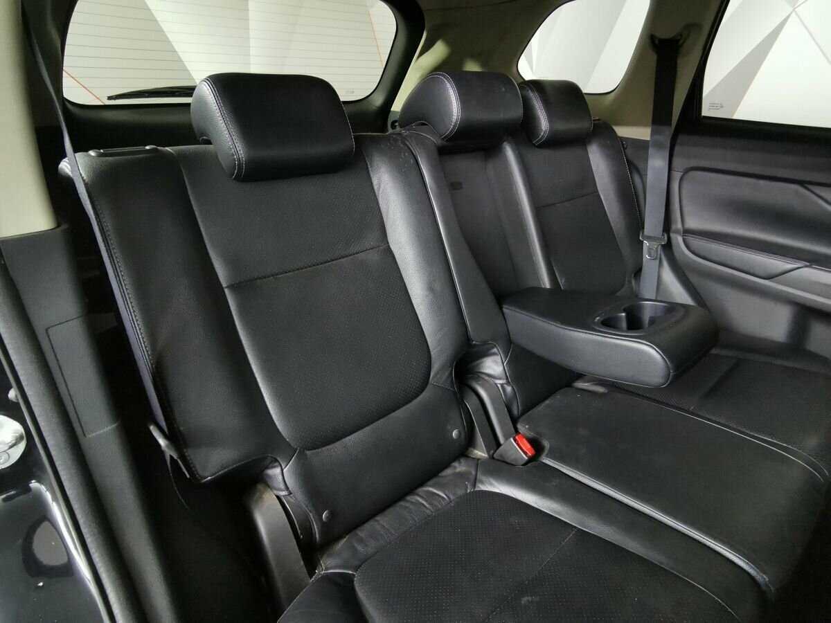 Mitsubishi Outlander 2014 года с пробегом. Фото: #11