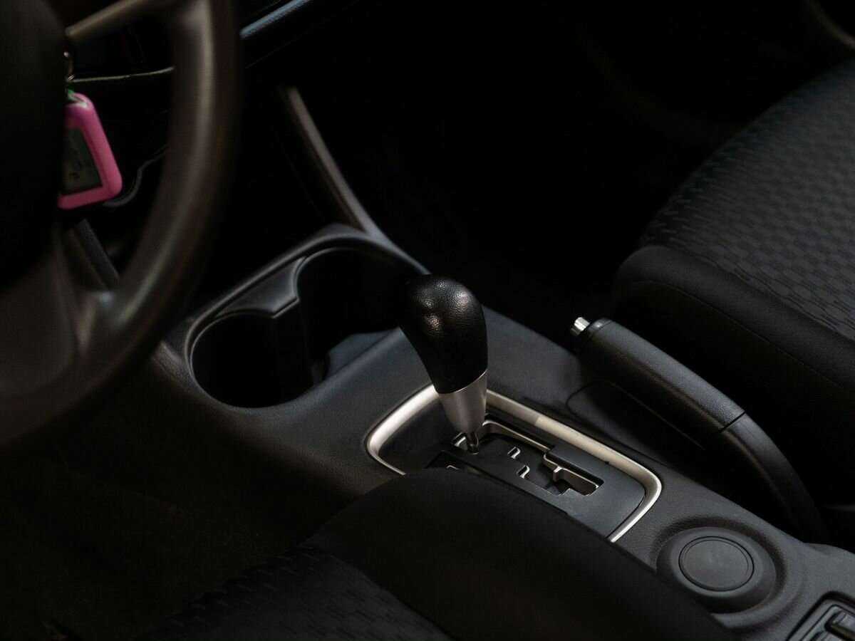 Mitsubishi Outlander 2015 года с пробегом. Фото: #12