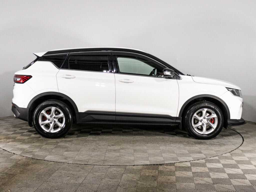 Geely Coolray 2021 года с пробегом. Фото: #3