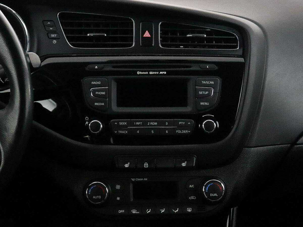 Kia Ceed 2015 года с пробегом. Фото: #10