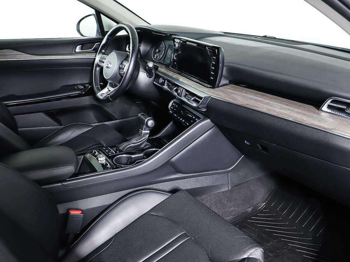 Kia K5 2020 года с пробегом. Фото: #8