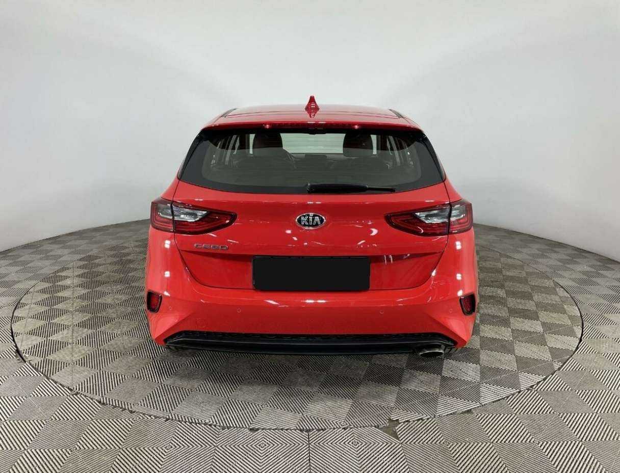 Kia Ceed 2020 года с пробегом. Фото: #2