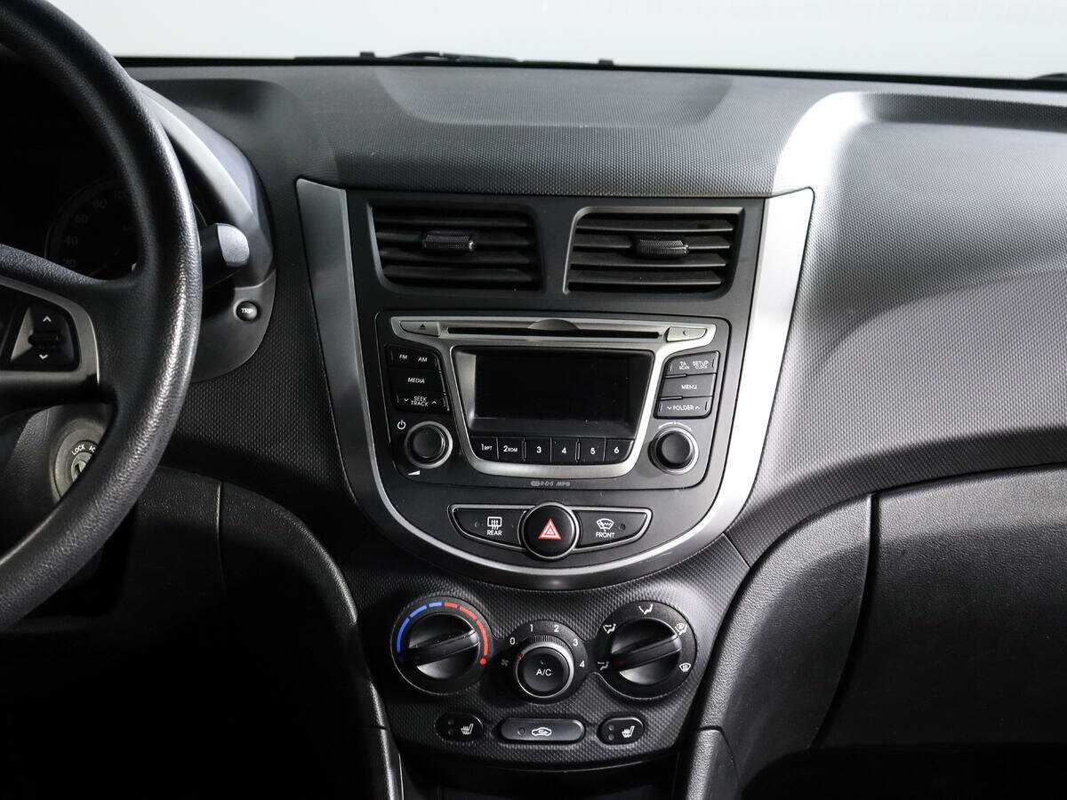 Hyundai Solaris 2016 года с пробегом. Фото: #12