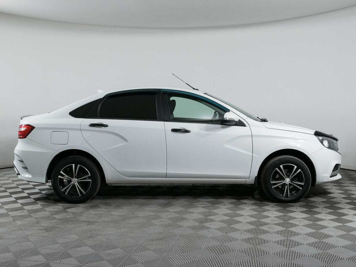 Lada (ВАЗ) Vesta 2019 года с пробегом. Фото: #3