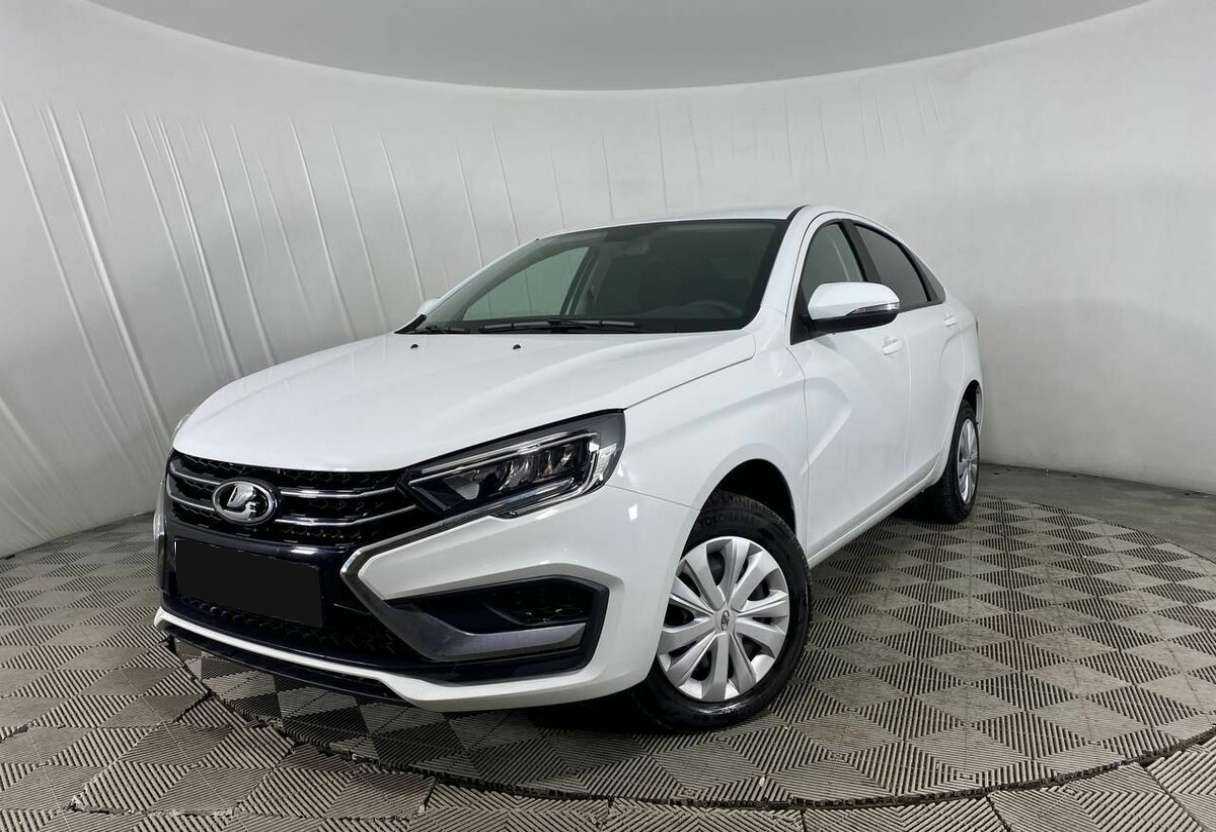 Lada (ВАЗ) Vesta 2023 года с пробегом. Посмотреть фото