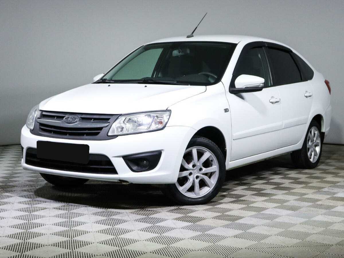 Lada (ВАЗ) Granta 2016 года с пробегом. Посмотреть фото
