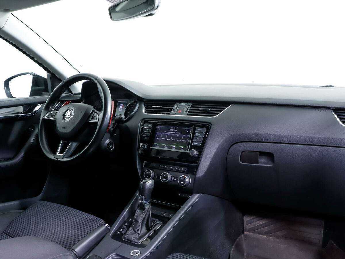 Skoda Octavia 2016 года с пробегом. Фото: #6