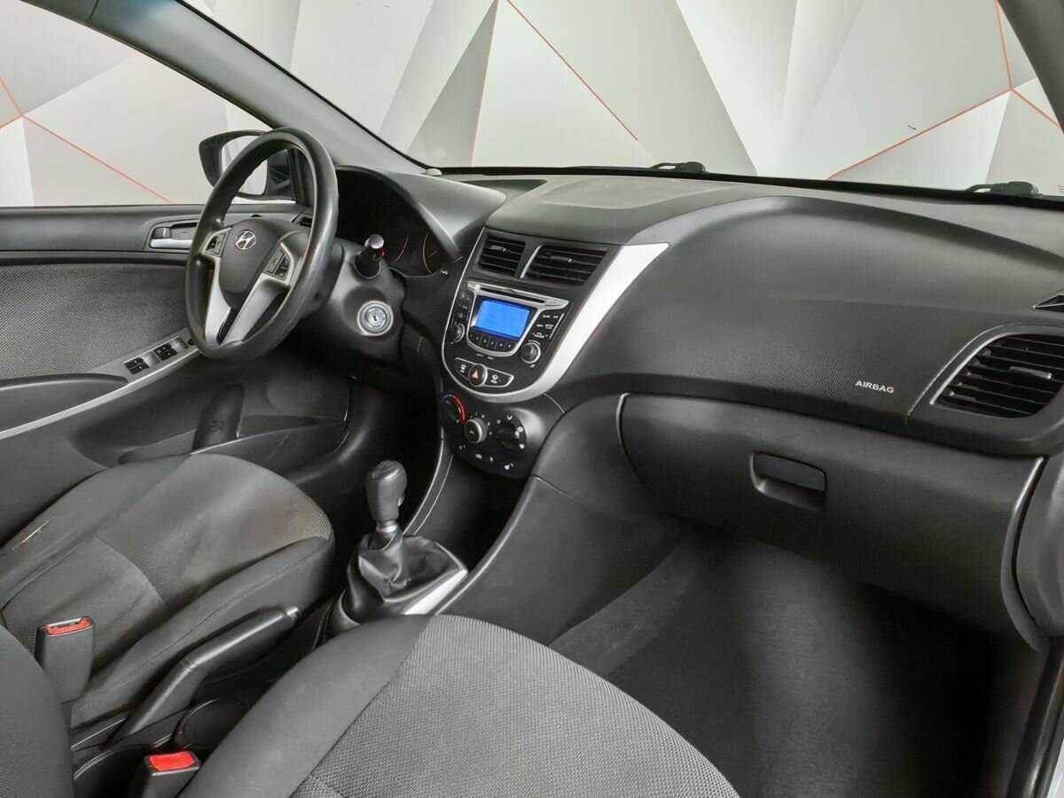 Hyundai Solaris 2013 года с пробегом. Фото: #8