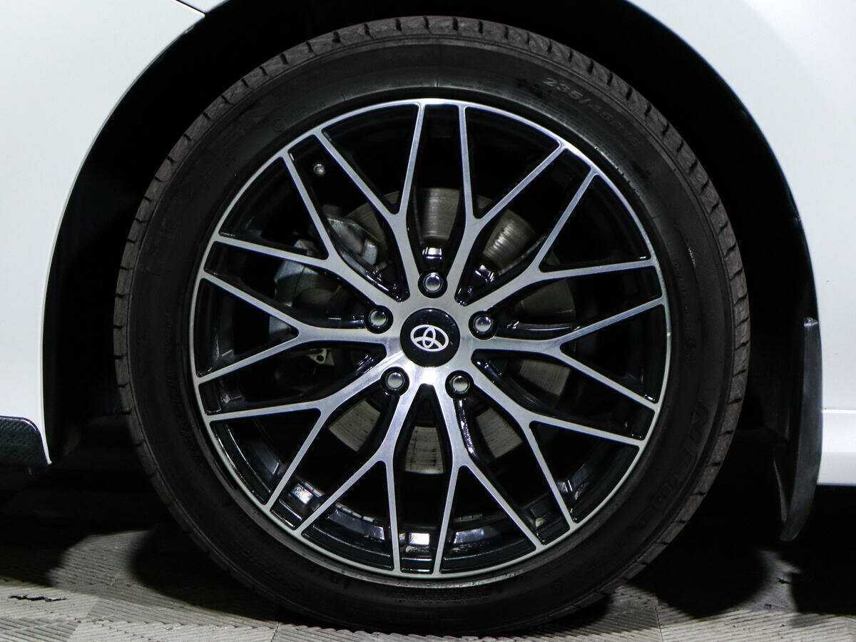 Toyota Camry 2020 года с пробегом. Фото: #15