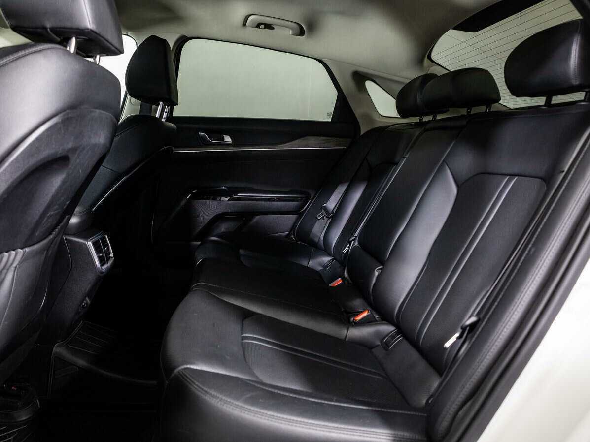 Kia K5 2020 года с пробегом. Фото: #9