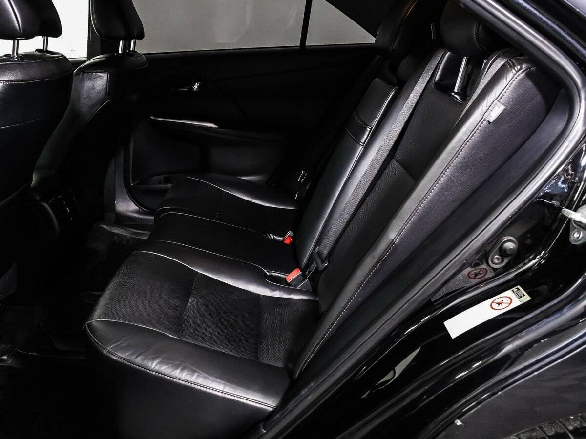 Toyota Camry 2012 года с пробегом. Фото: #12