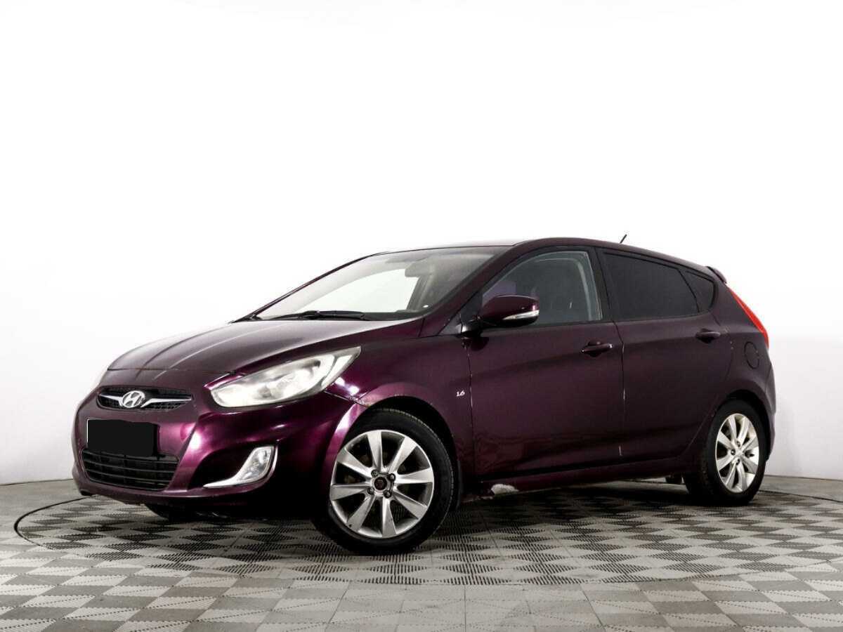 Hyundai Solaris 2013 года с пробегом. Посмотреть фото