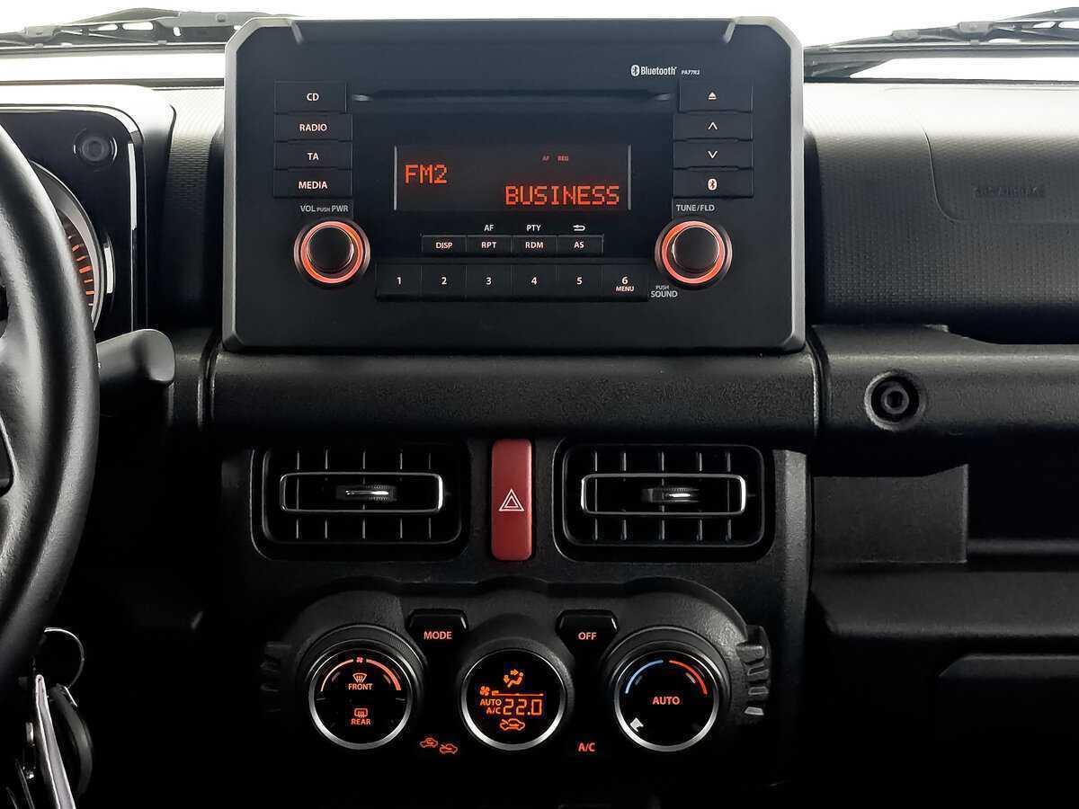 Suzuki Jimny 2021 года с пробегом. Фото: #16