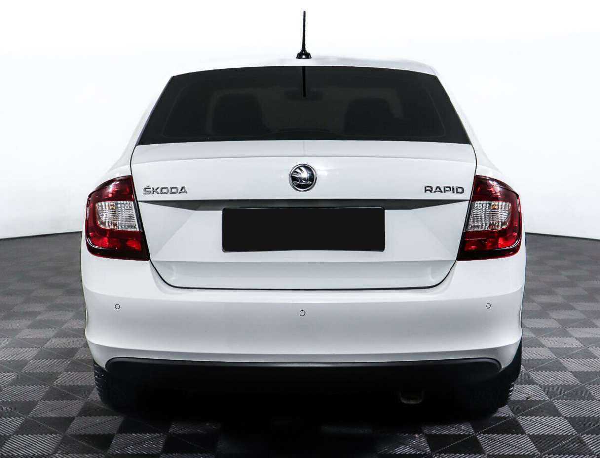 Skoda Rapid 2019 года с пробегом. Фото: #5