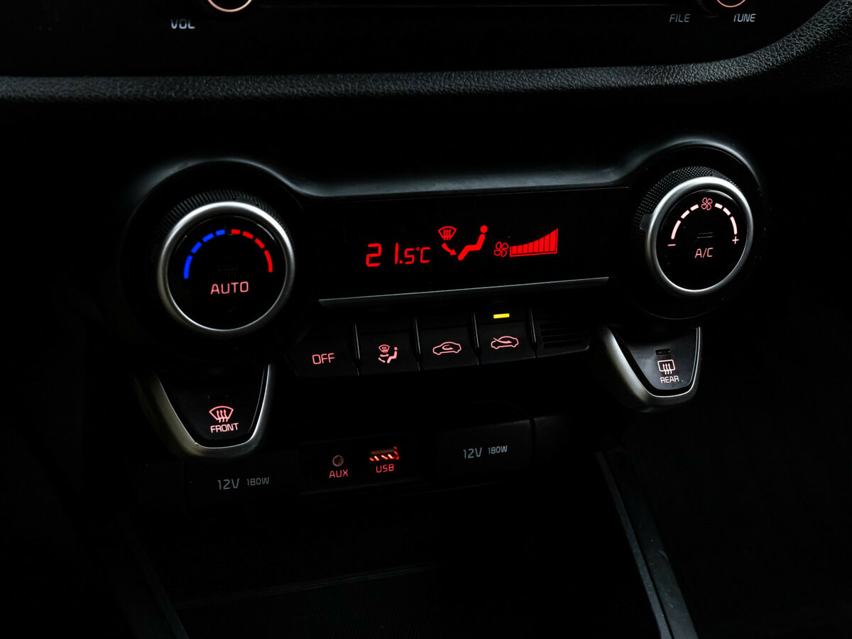 Kia Rio 2018 года с пробегом. Фото: #10