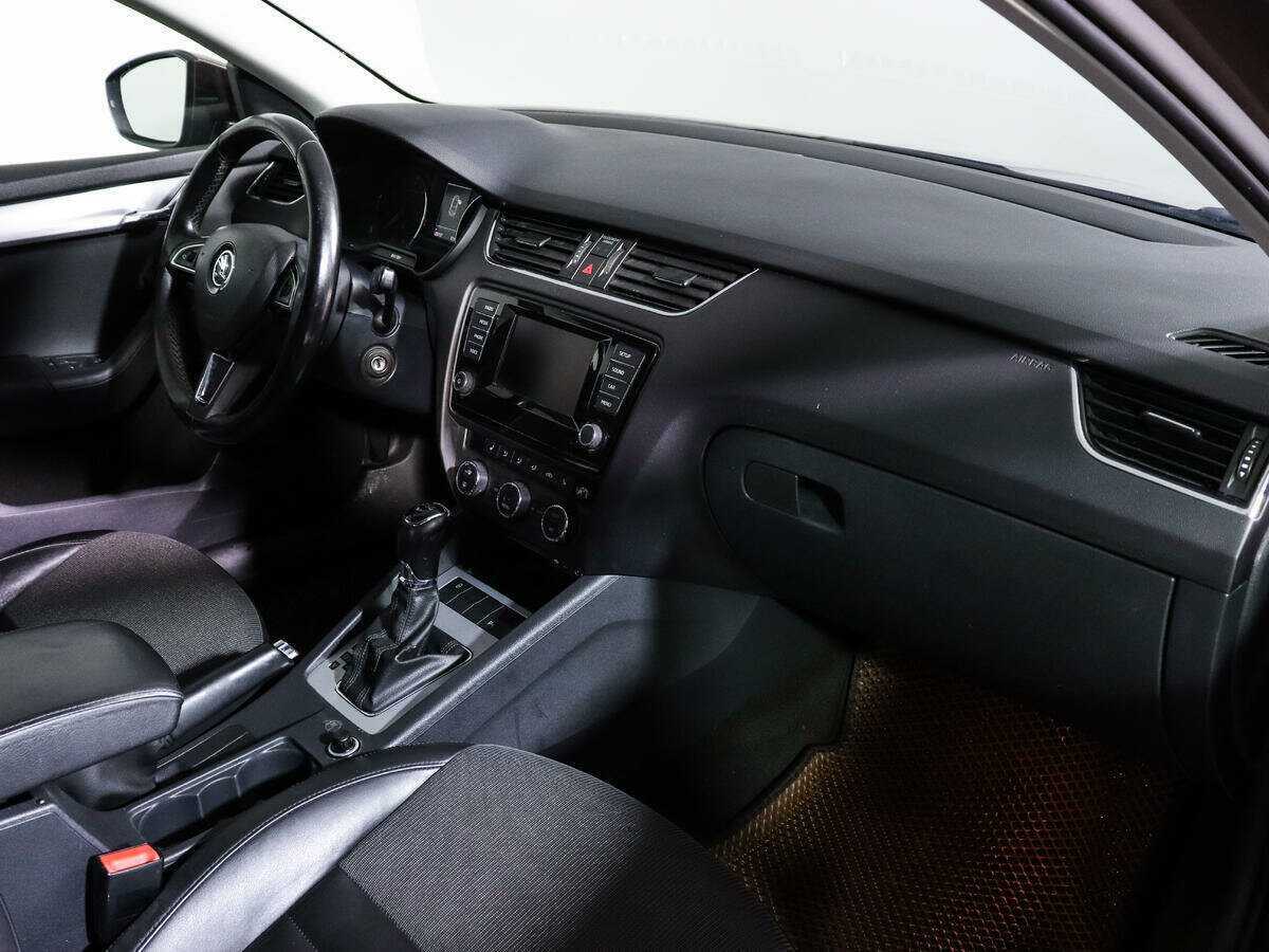 Skoda Octavia 2013 года с пробегом. Фото: #6