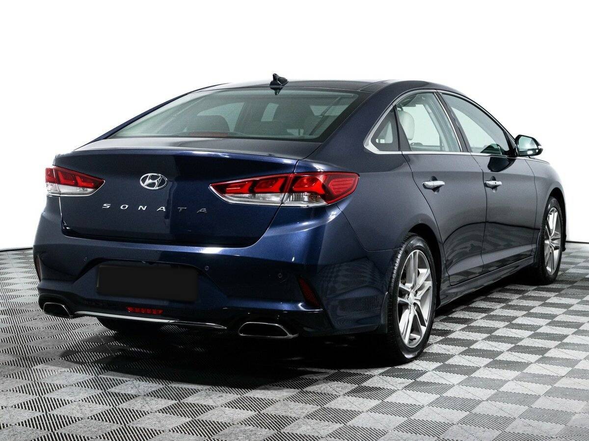 Hyundai Sonata 2017 года с пробегом. Фото: #4