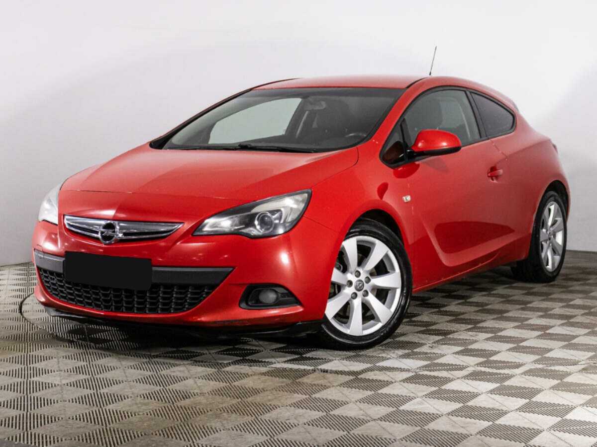 Opel Astra 2013 года с пробегом. Посмотреть фото
