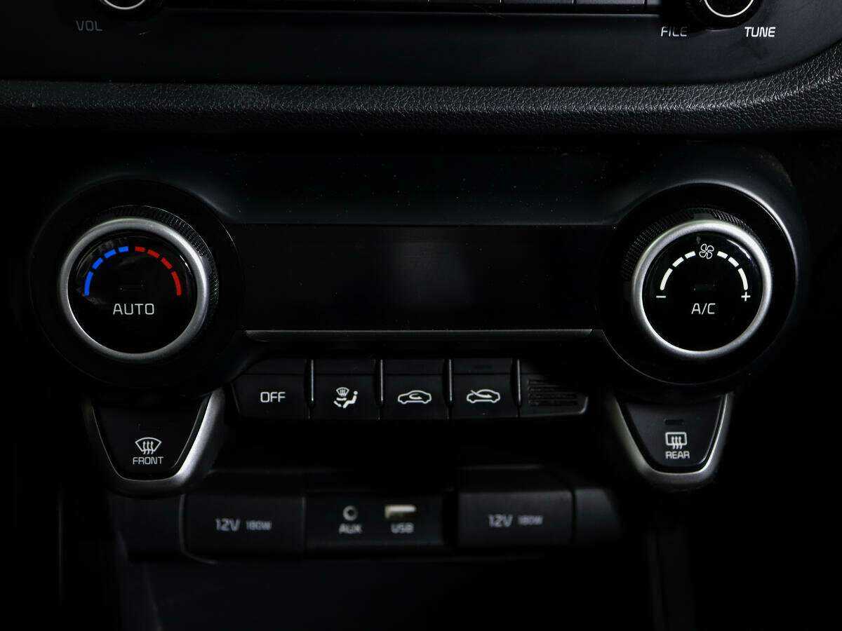 Kia Rio 2018 года с пробегом. Фото: #18