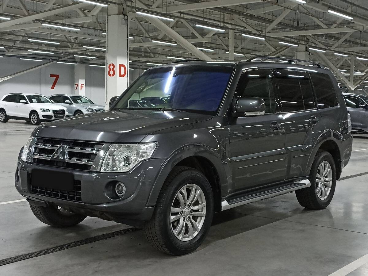 Mitsubishi Pajero 2012 года с пробегом. Фото: #0