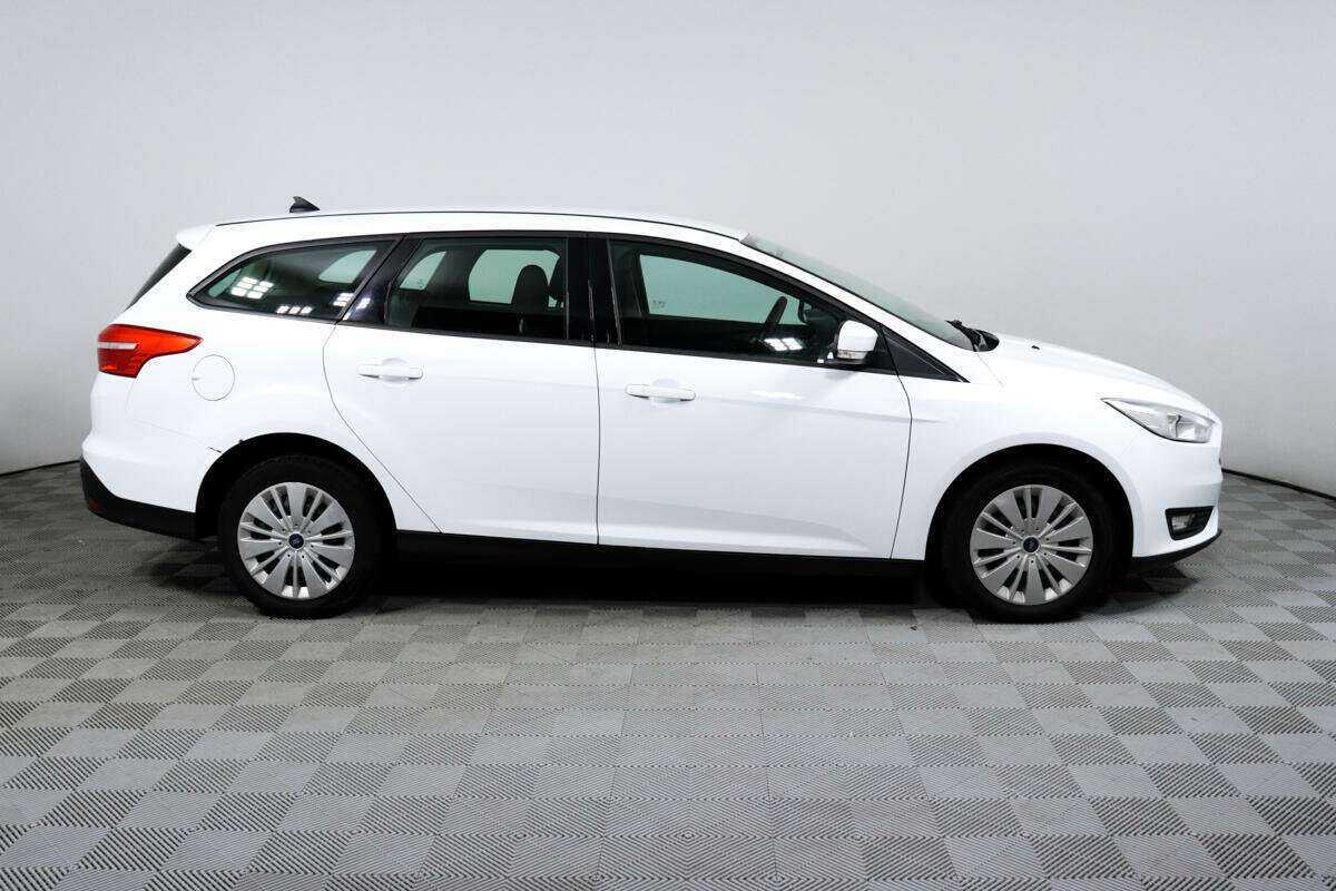 Ford Focus 2018 года с пробегом. Фото: #3
