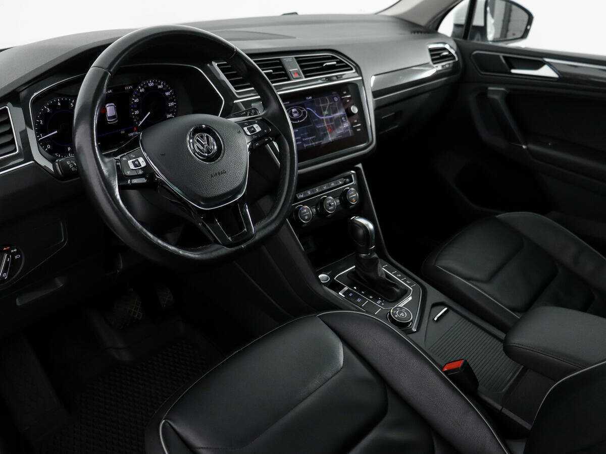 Volkswagen Tiguan 2018 года с пробегом. Фото: #9