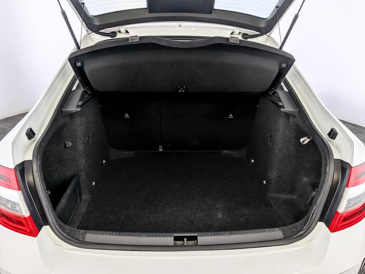 Skoda Octavia 2018 года с пробегом. Фото: #9