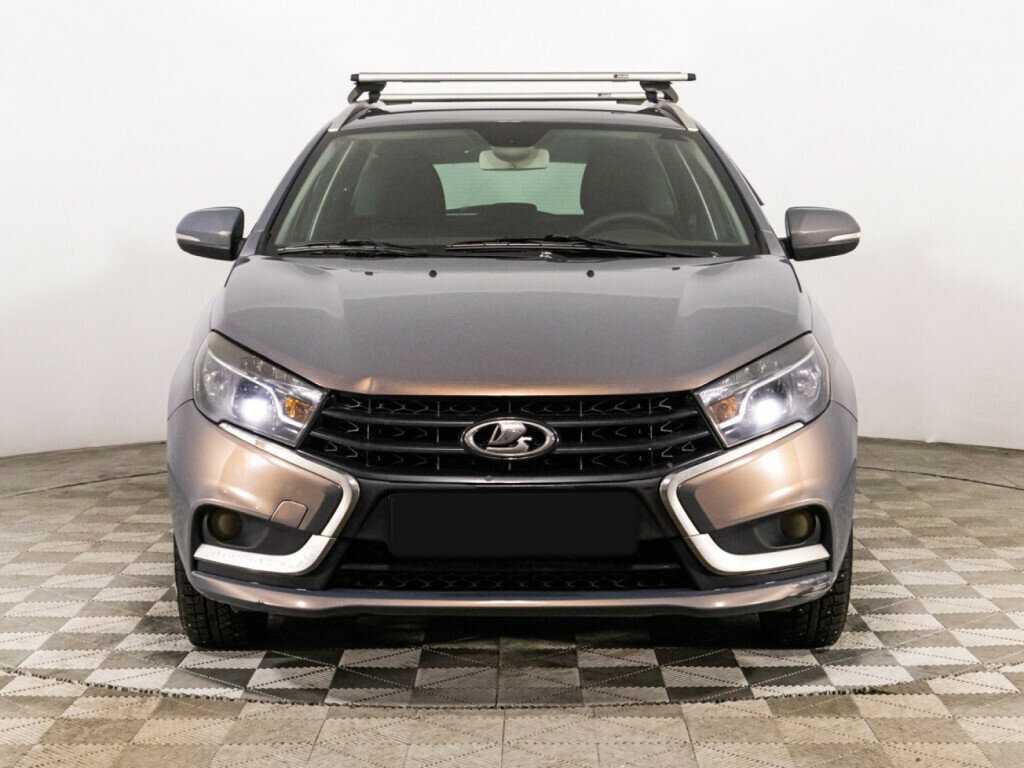 Lada (ВАЗ) Vesta 2018 года с пробегом. Фото: #1