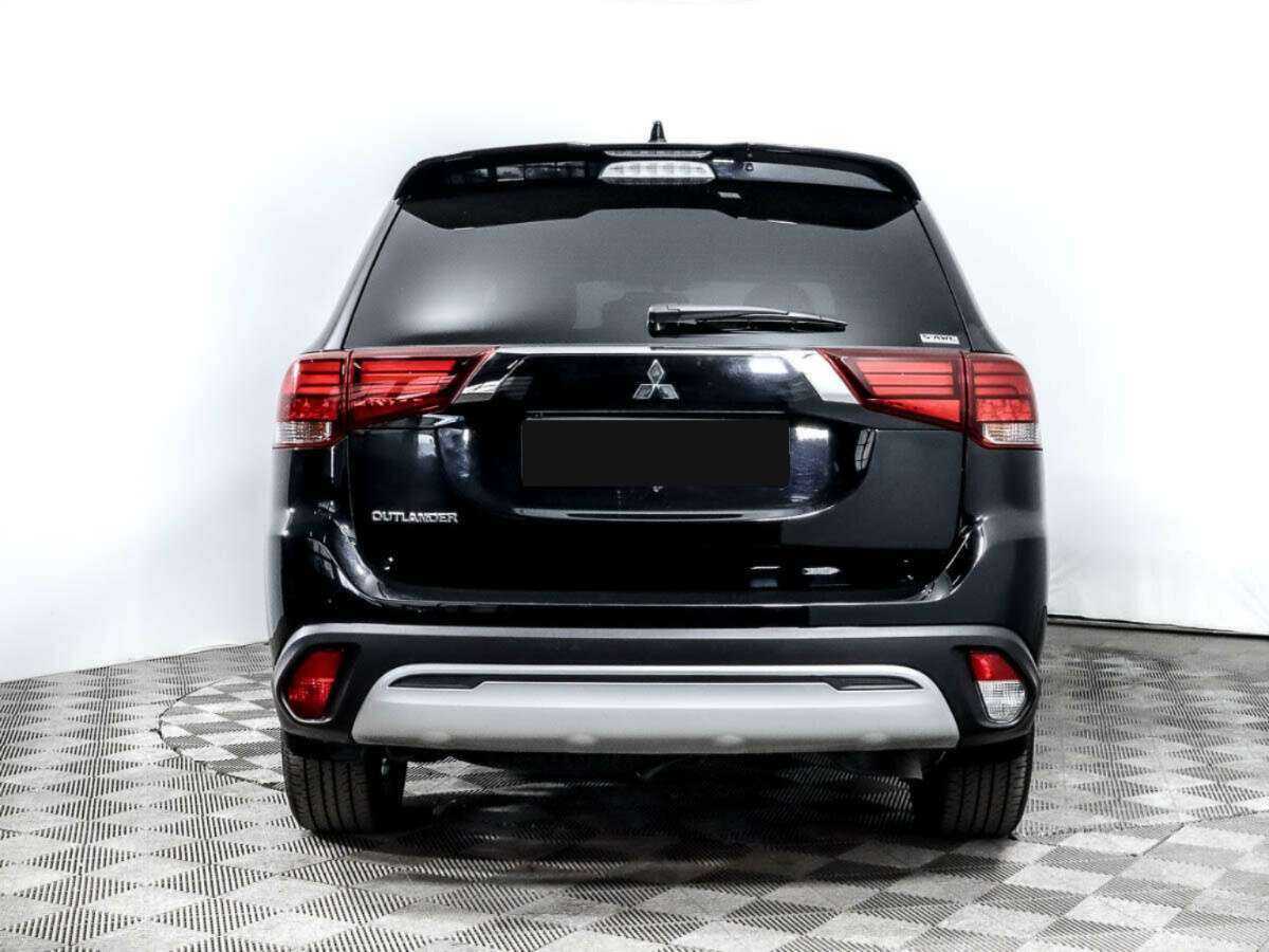 Mitsubishi Outlander 2022 года с пробегом. Фото: #4