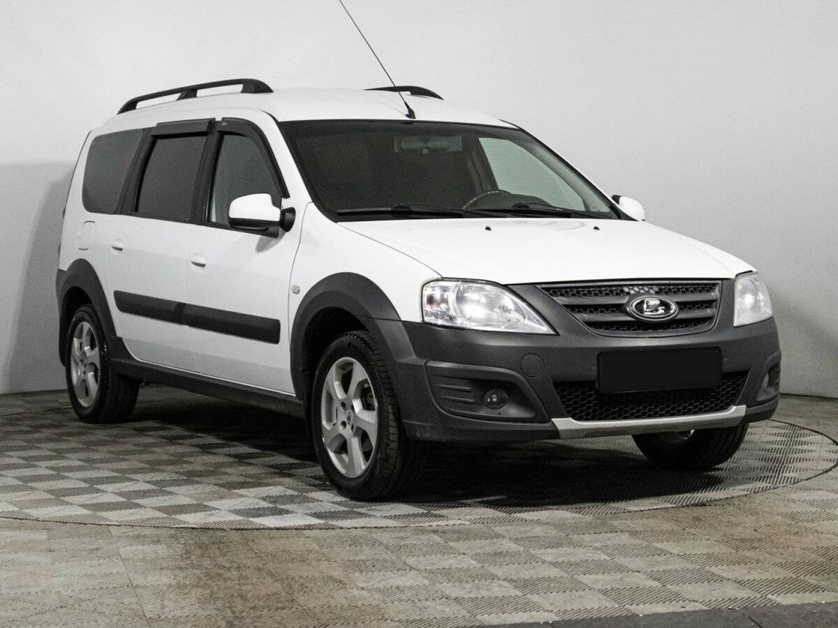 Lada (ВАЗ) Largus 2020 года с пробегом. Фото: #2