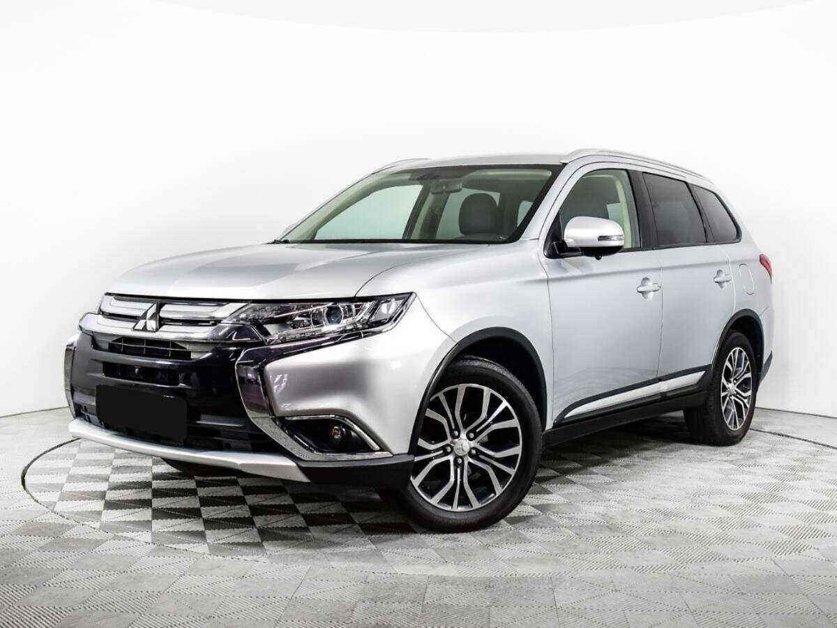 Mitsubishi Outlander 2016 года с пробегом. Посмотреть фото