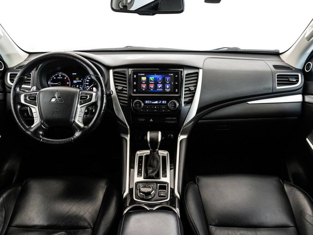 Mitsubishi Pajero Sport 2019 года с пробегом. Фото: #10