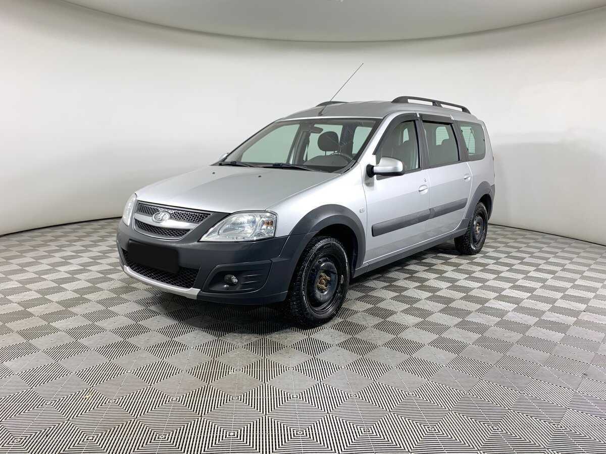 Lada (ВАЗ) Largus 2019 года с пробегом. Посмотреть фото