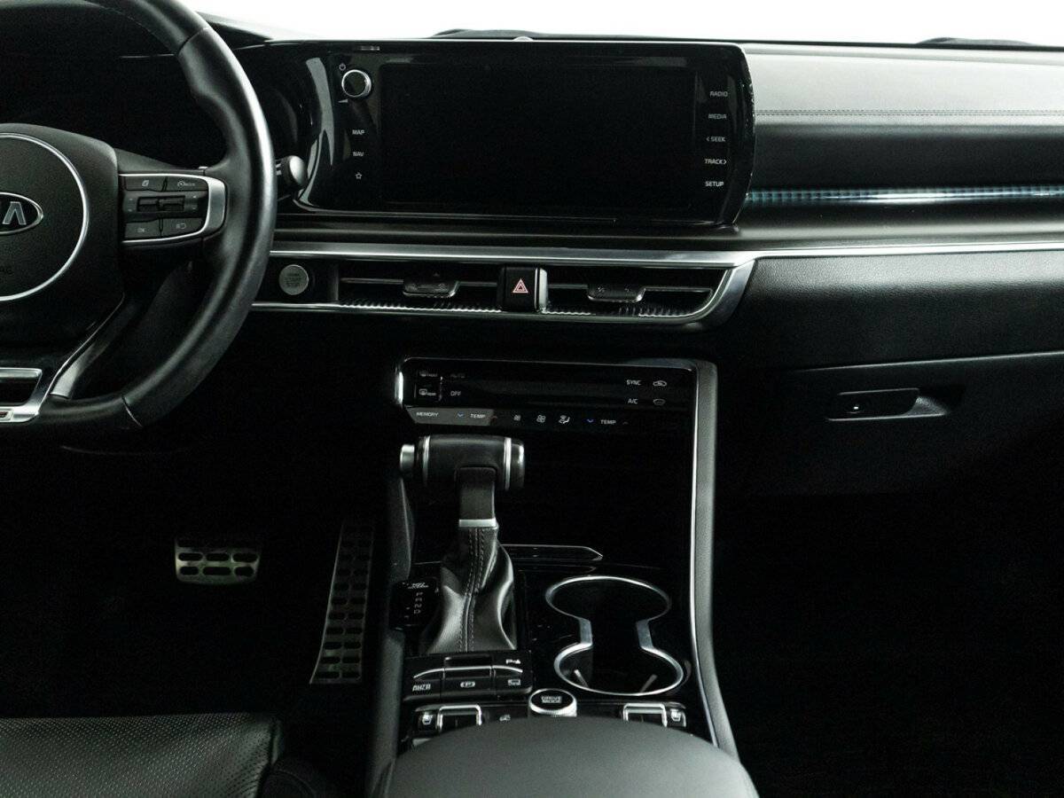 Kia K5 2021 года с пробегом. Фото: #13