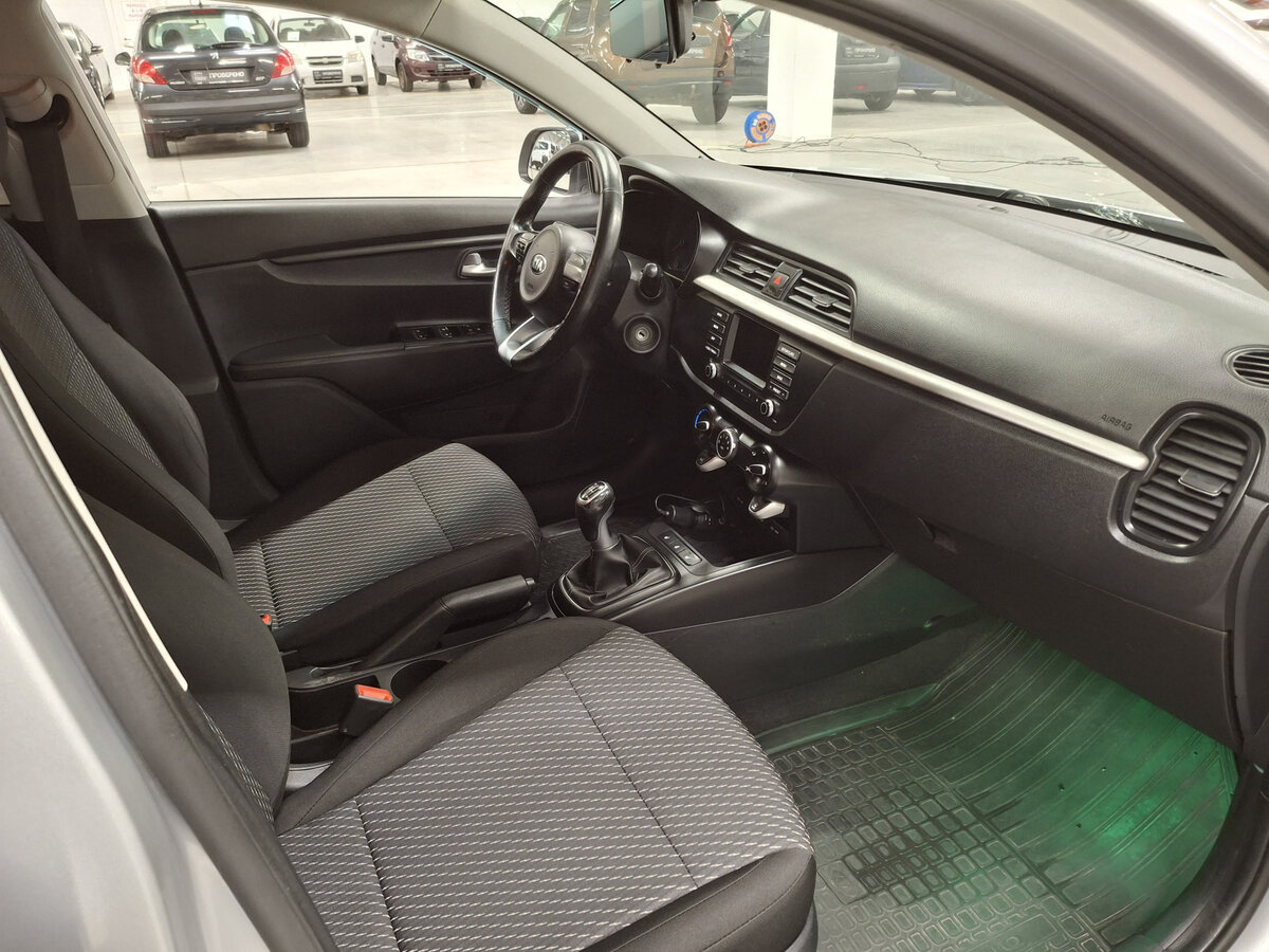 Kia Rio 2017 года с пробегом. Фото: #10