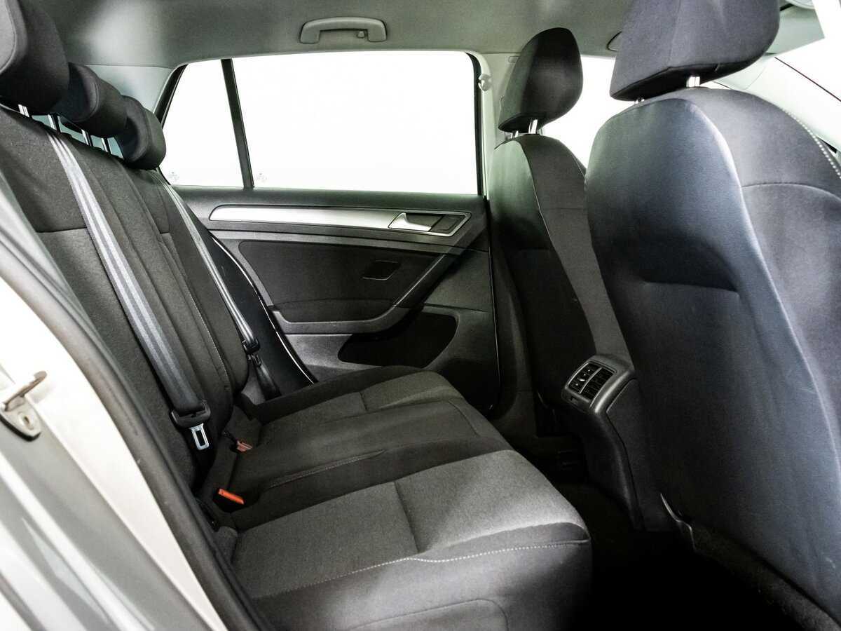 Volkswagen Golf 2014 года с пробегом. Фото: #11