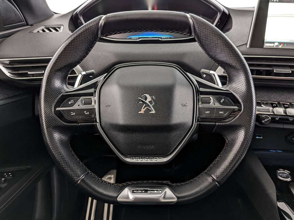 Peugeot 3008 2018 года с пробегом. Фото: #15