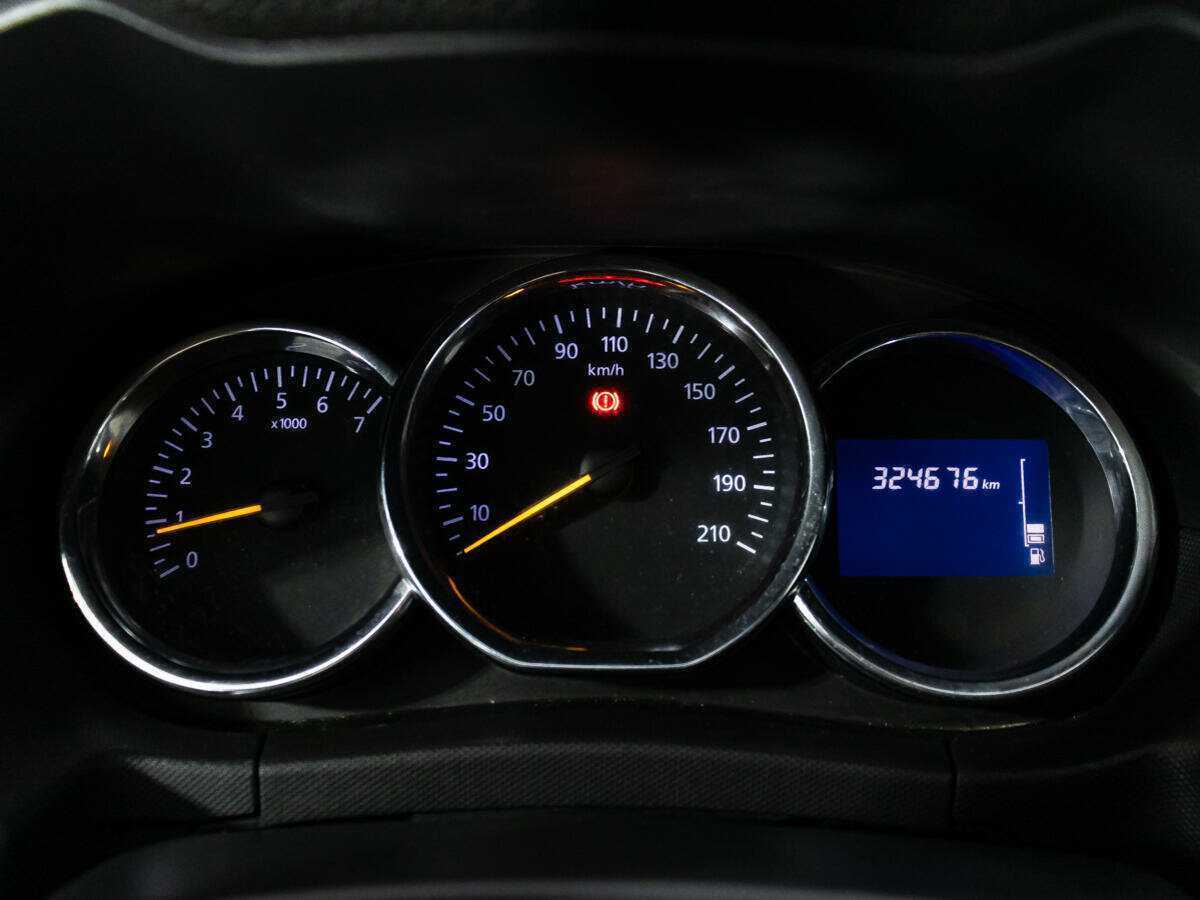 Renault Duster 2016 года с пробегом. Фото: #11