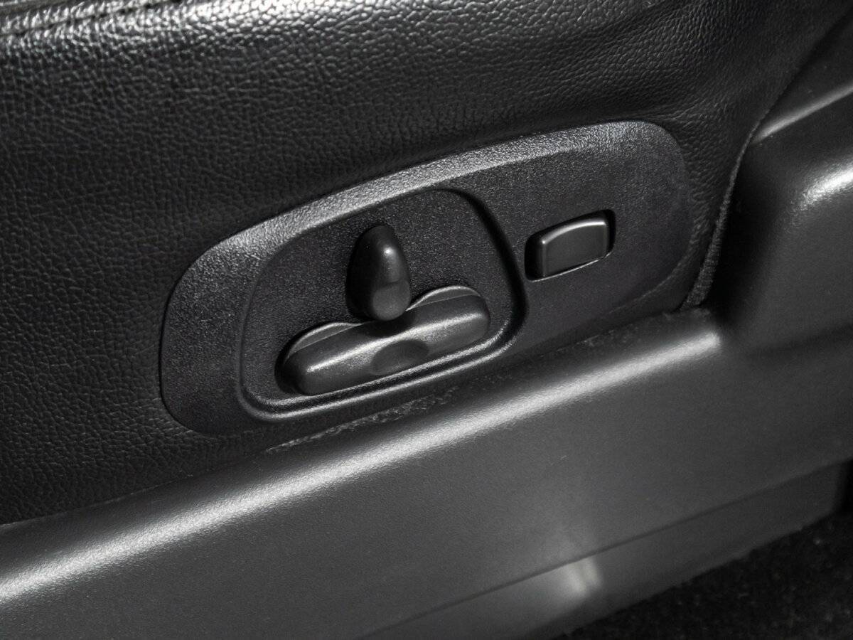 Mitsubishi Pajero 2012 года с пробегом. Фото: #15