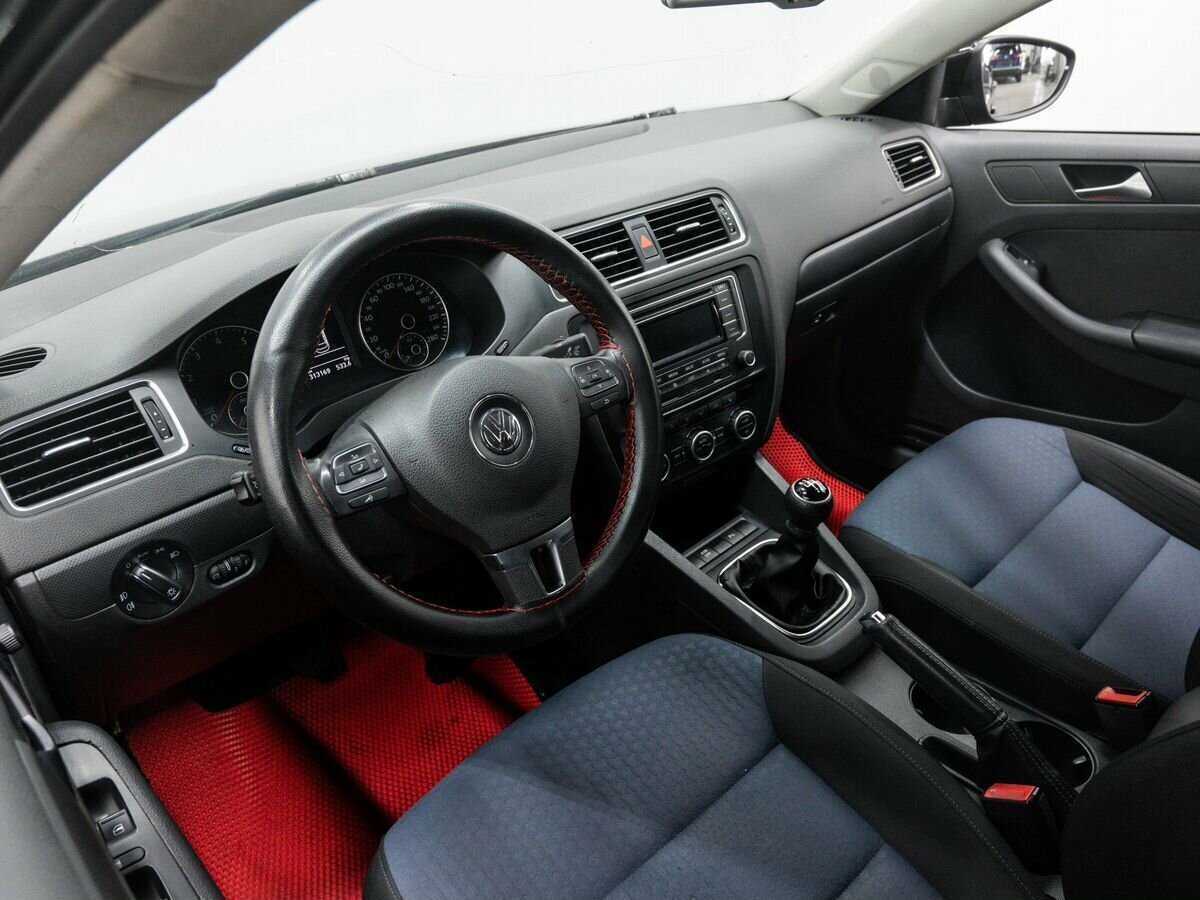 Volkswagen Jetta 2013 года с пробегом. Фото: #12