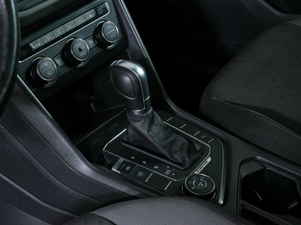 Volkswagen Tiguan 2018 года с пробегом. Фото: #12