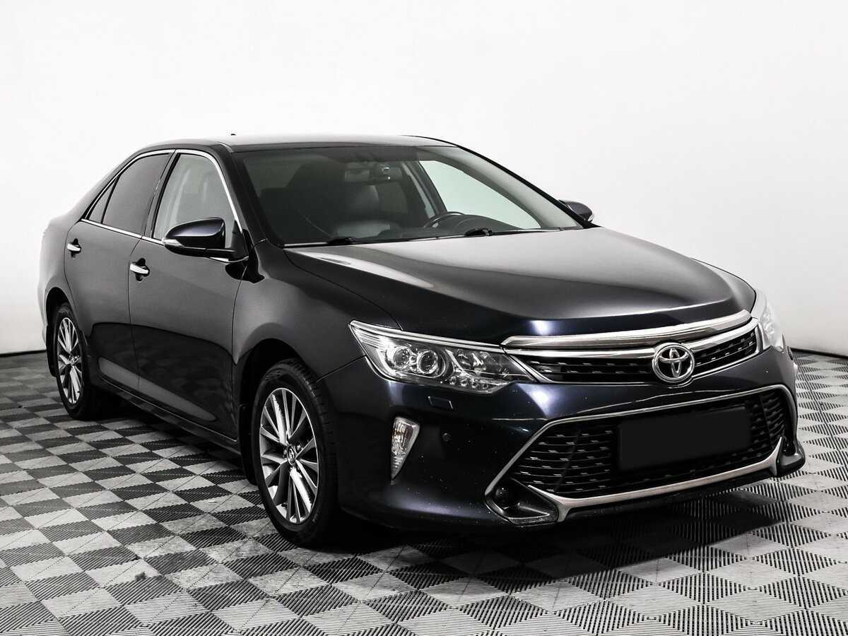 Toyota Camry 2017 года с пробегом. Фото: #2