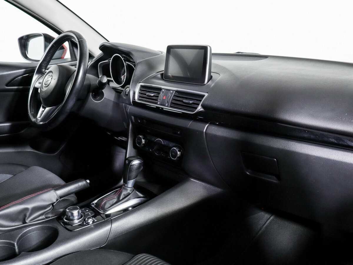Mazda 3 2014 года с пробегом. Фото: #5