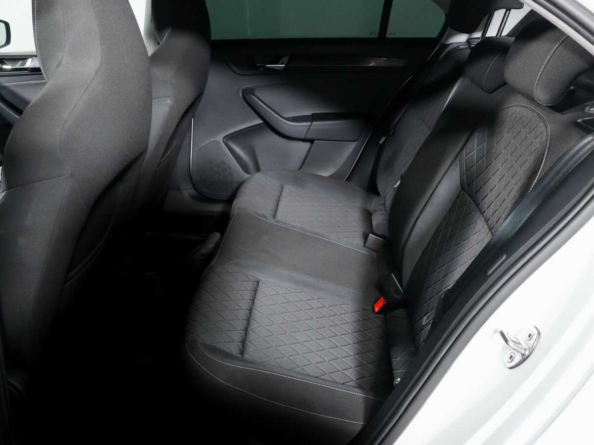 Skoda Rapid 2022 года с пробегом. Фото: #9