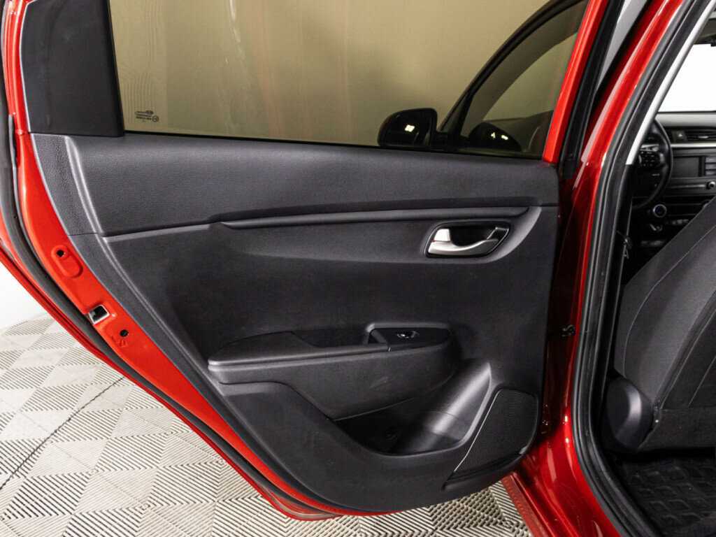 Kia Rio 2021 года с пробегом. Фото: #24