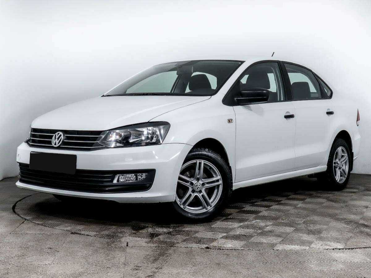 Volkswagen Polo 2015 года с пробегом. Посмотреть фото
