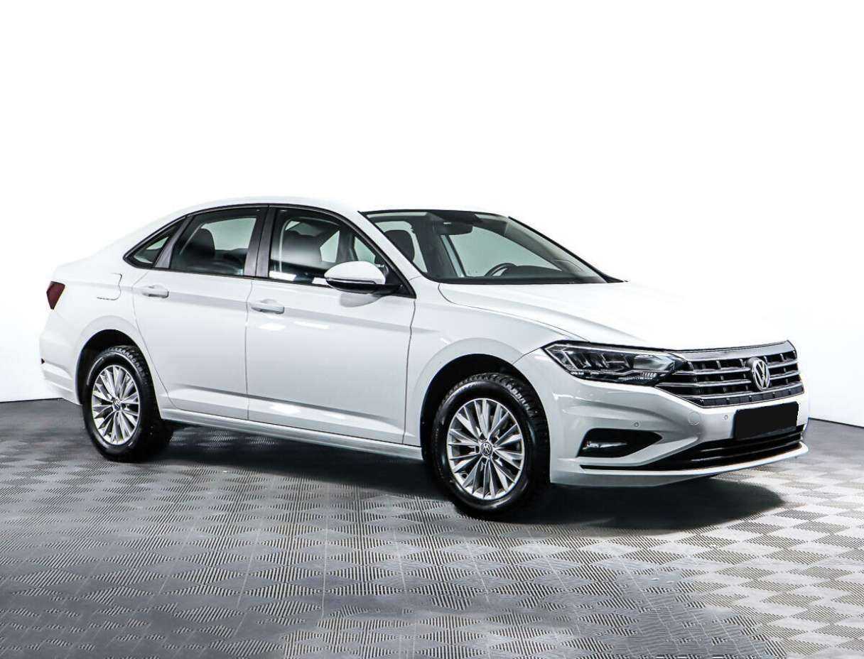 Volkswagen Jetta 2019 года с пробегом. Фото: #2