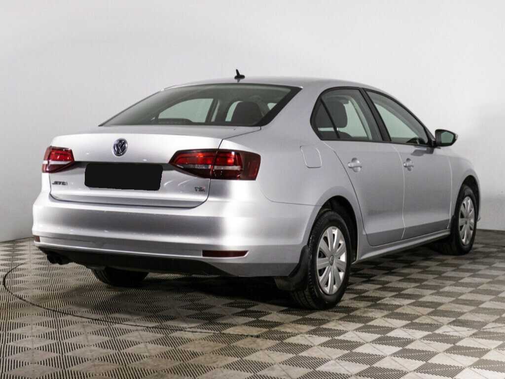 Volkswagen Jetta 2016 года с пробегом. Фото: #4